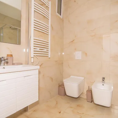 Taiwan Center Apartment